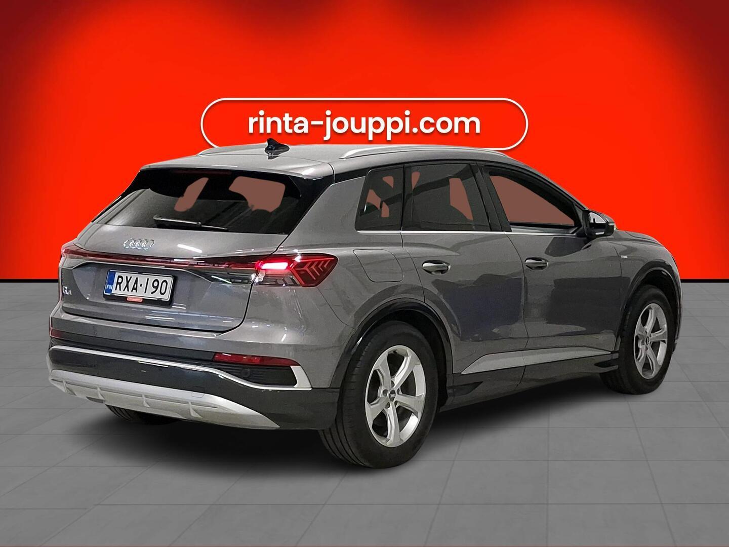 AUDI Q4 e-tron 2022