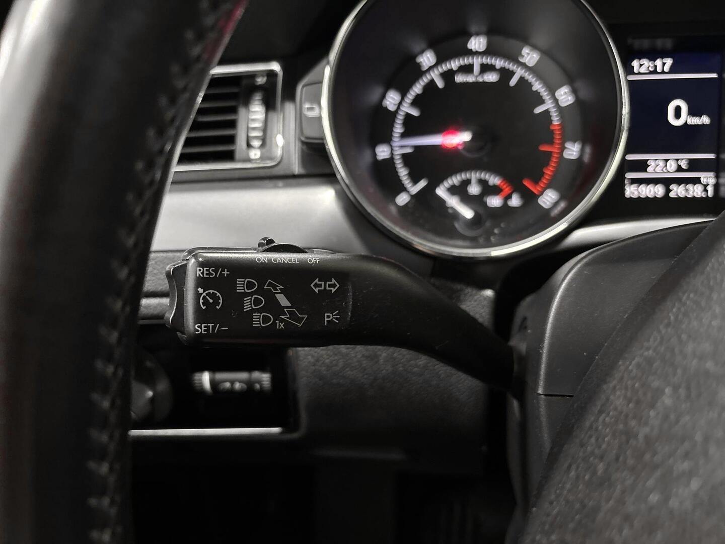 SKODA Superb 2012