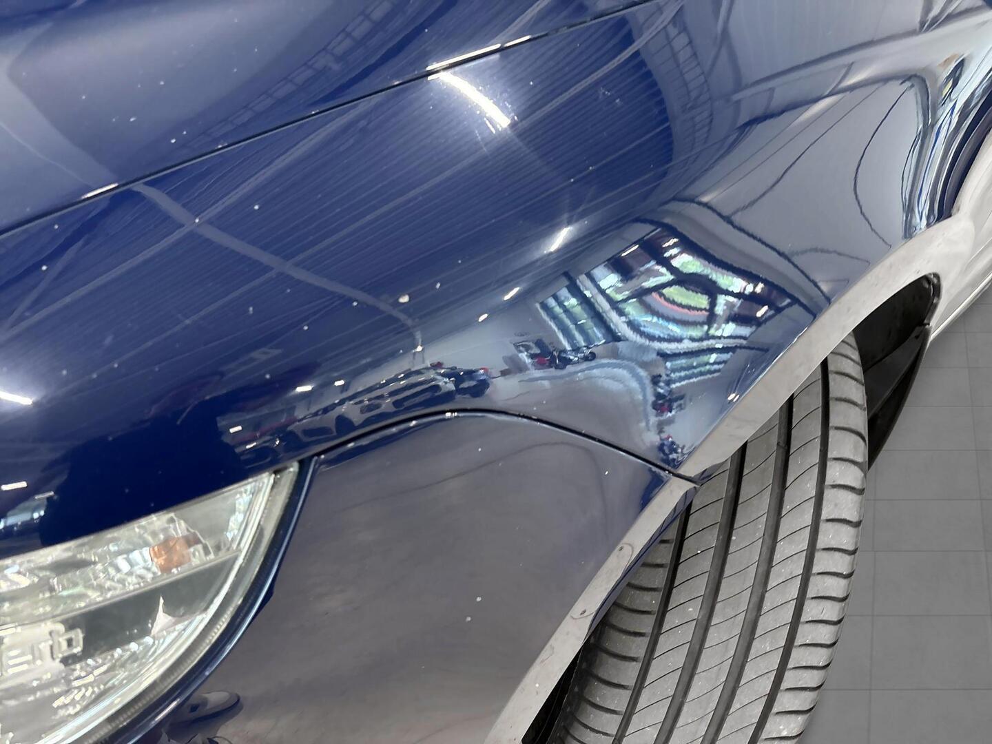 SKODA Superb 2012