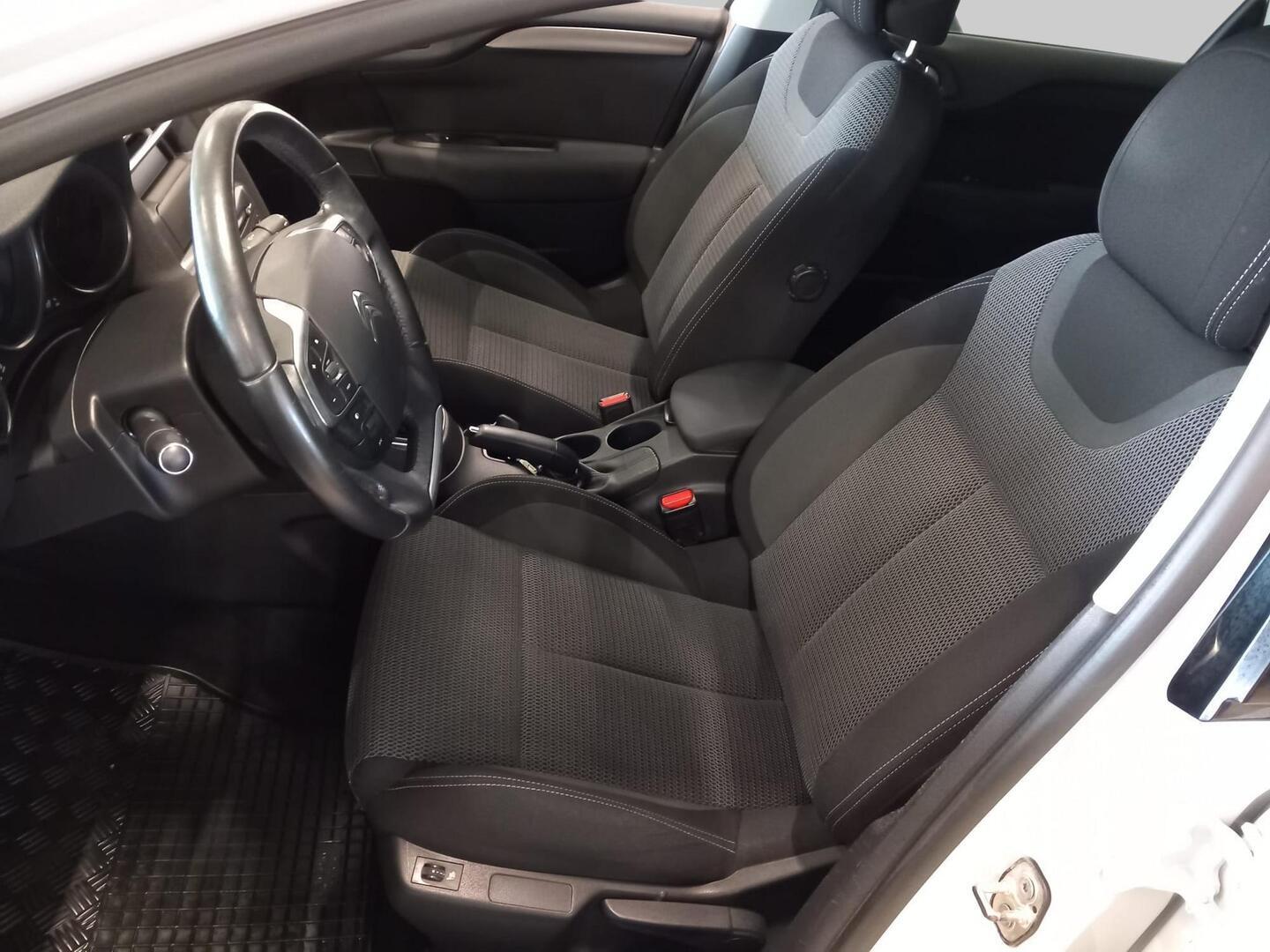 CITROEN C4 2015