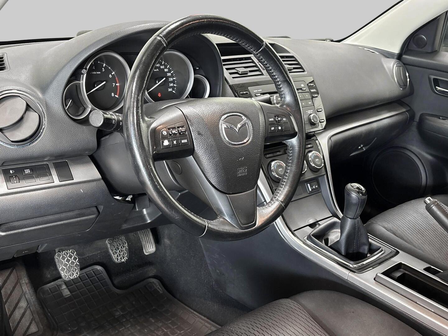 MAZDA Mazda6 2011
