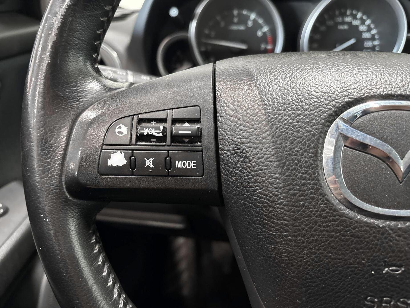 MAZDA Mazda6 2011