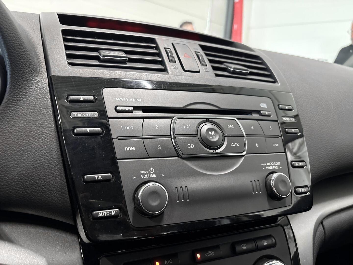 MAZDA Mazda6 2011