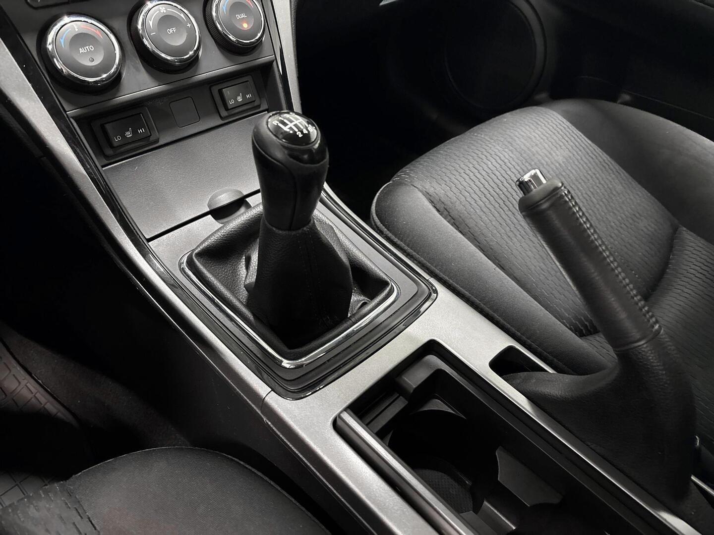 MAZDA Mazda6 2011
