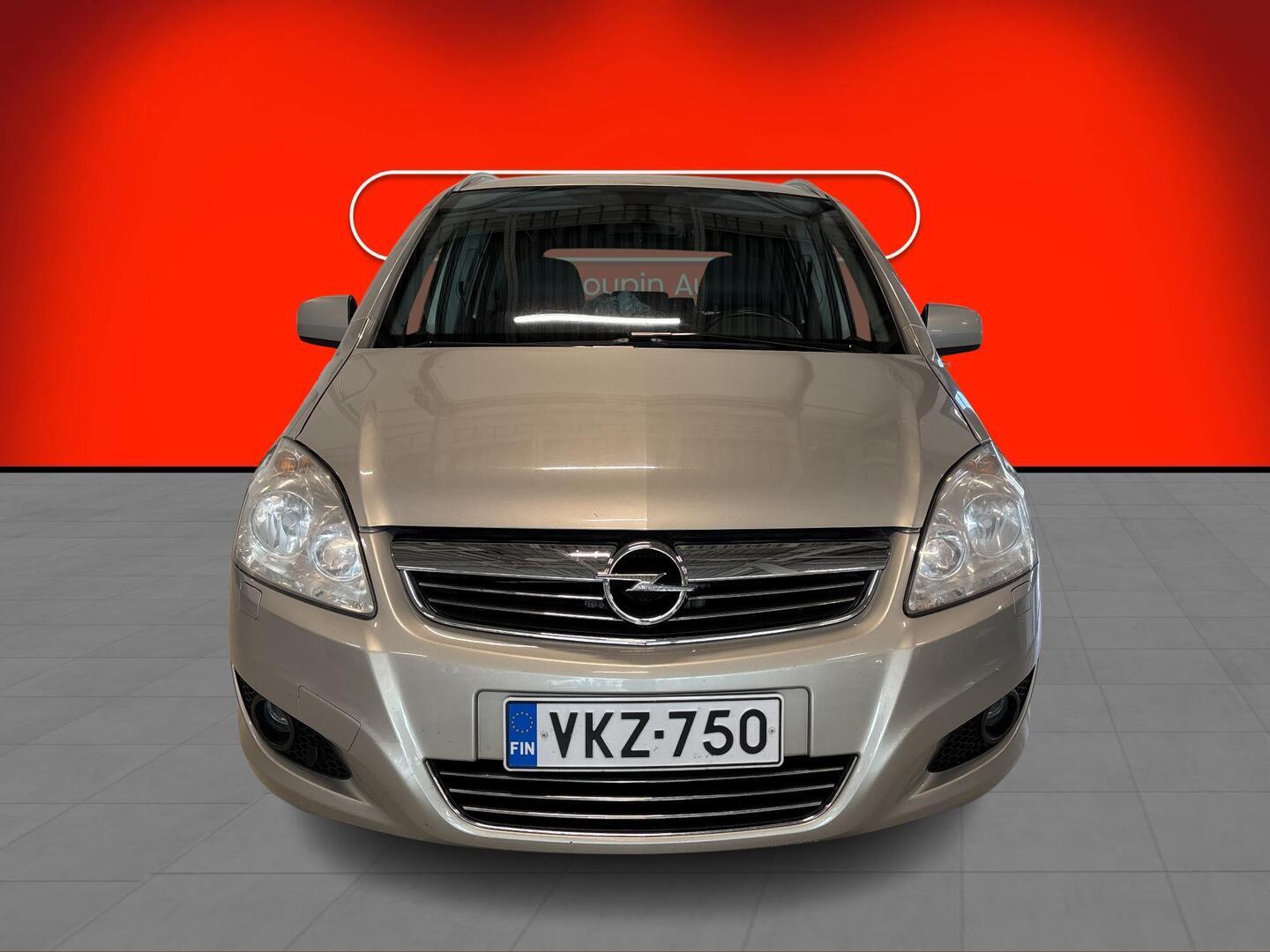 OPEL Zafira 2010