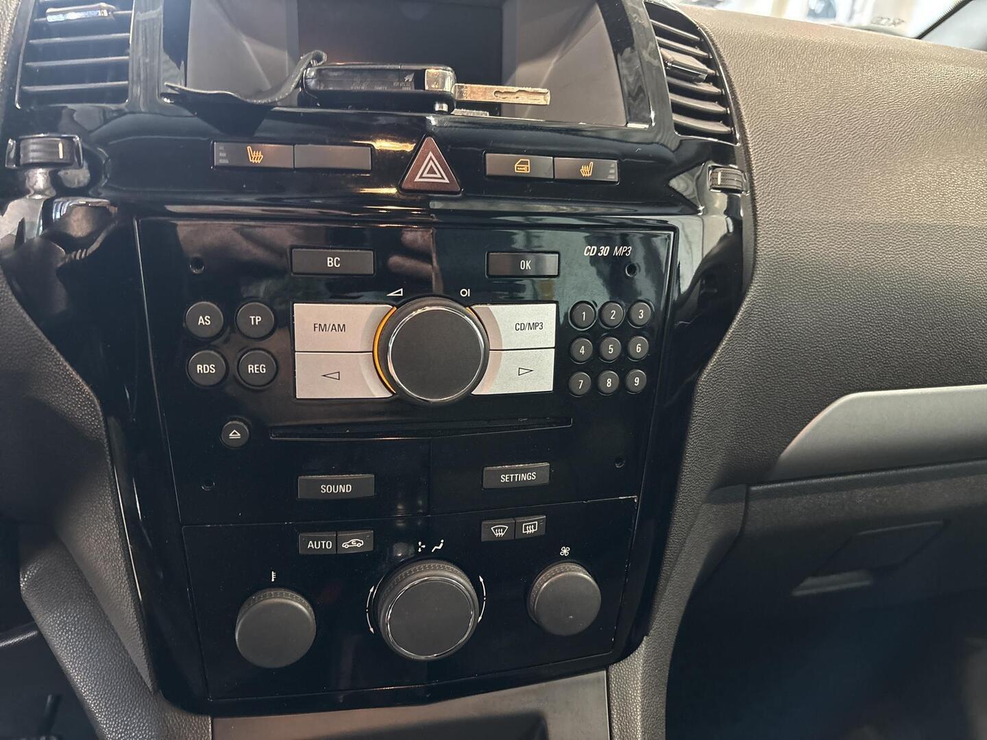 OPEL Zafira 2010