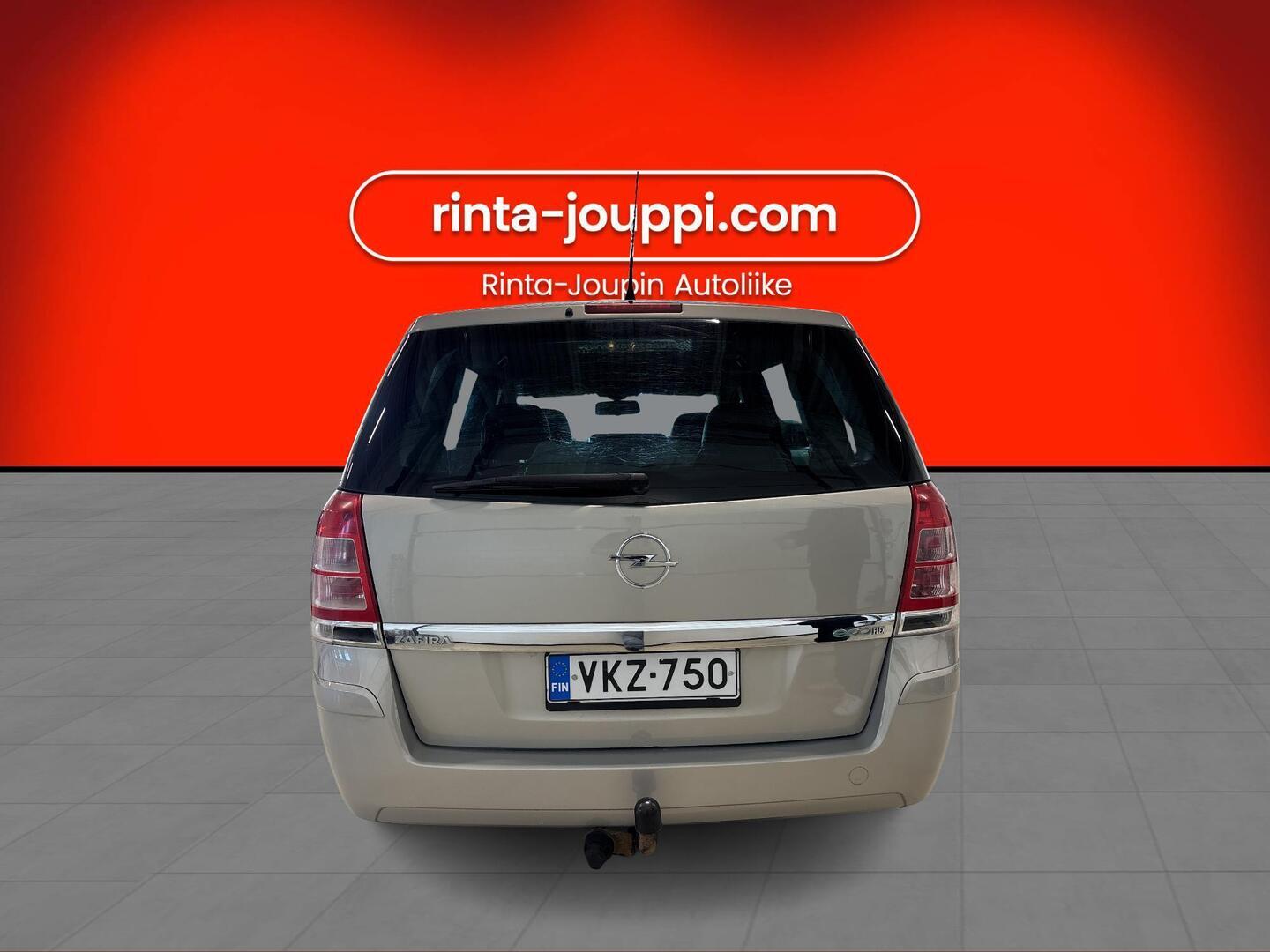 OPEL Zafira 2010