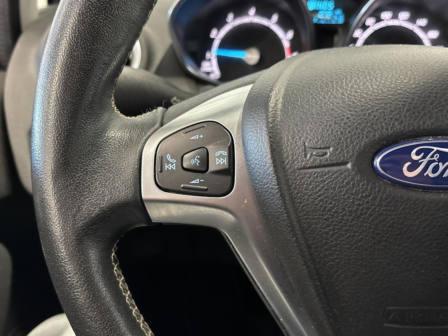 FORD Fiesta 2017