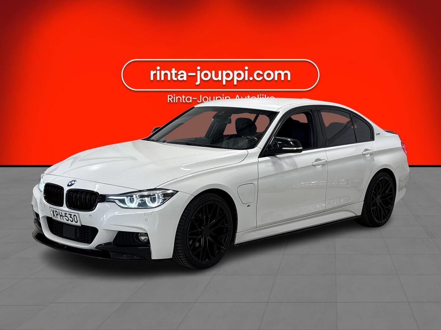 BMW 330 2016