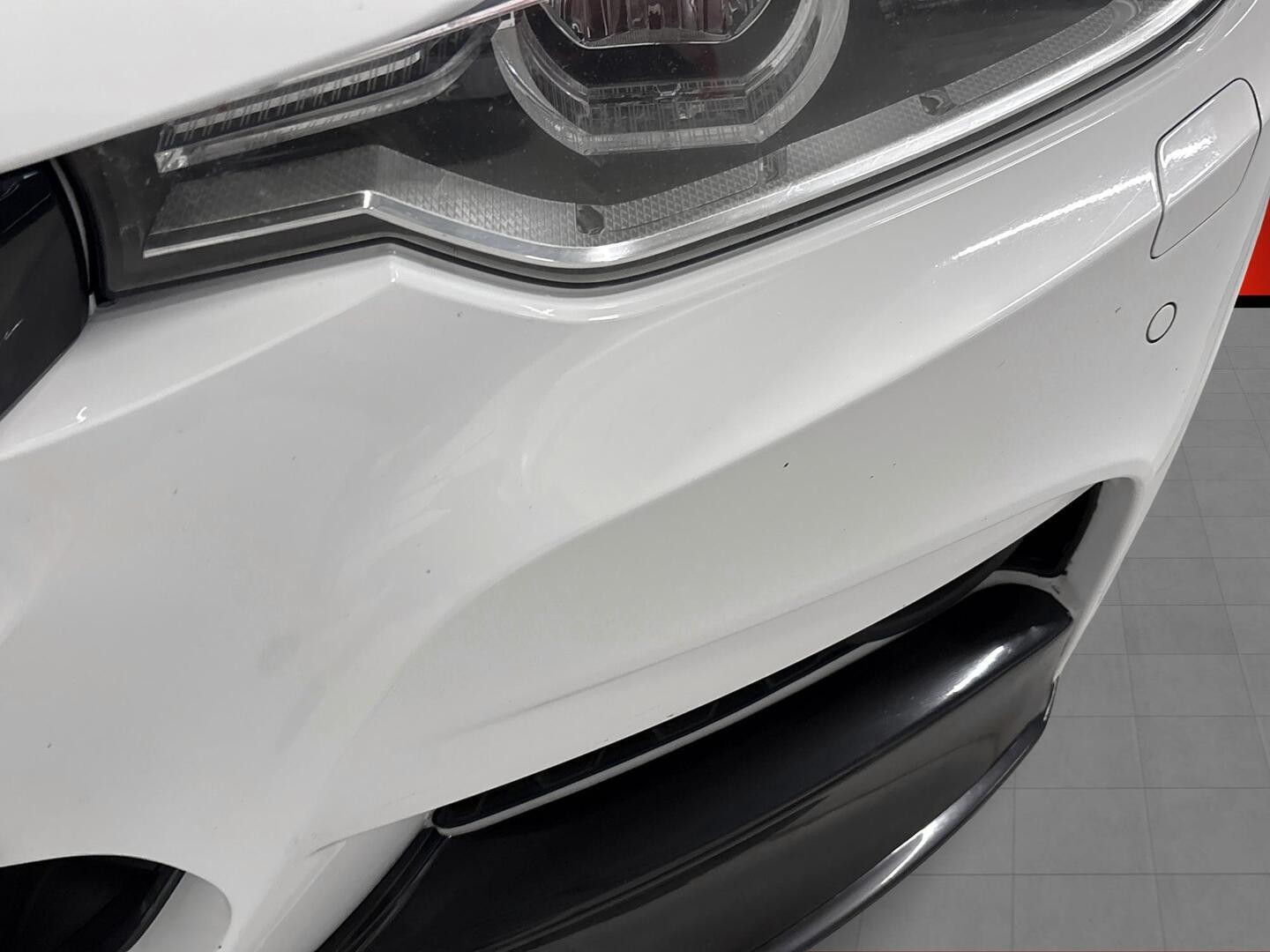 BMW 330 2016