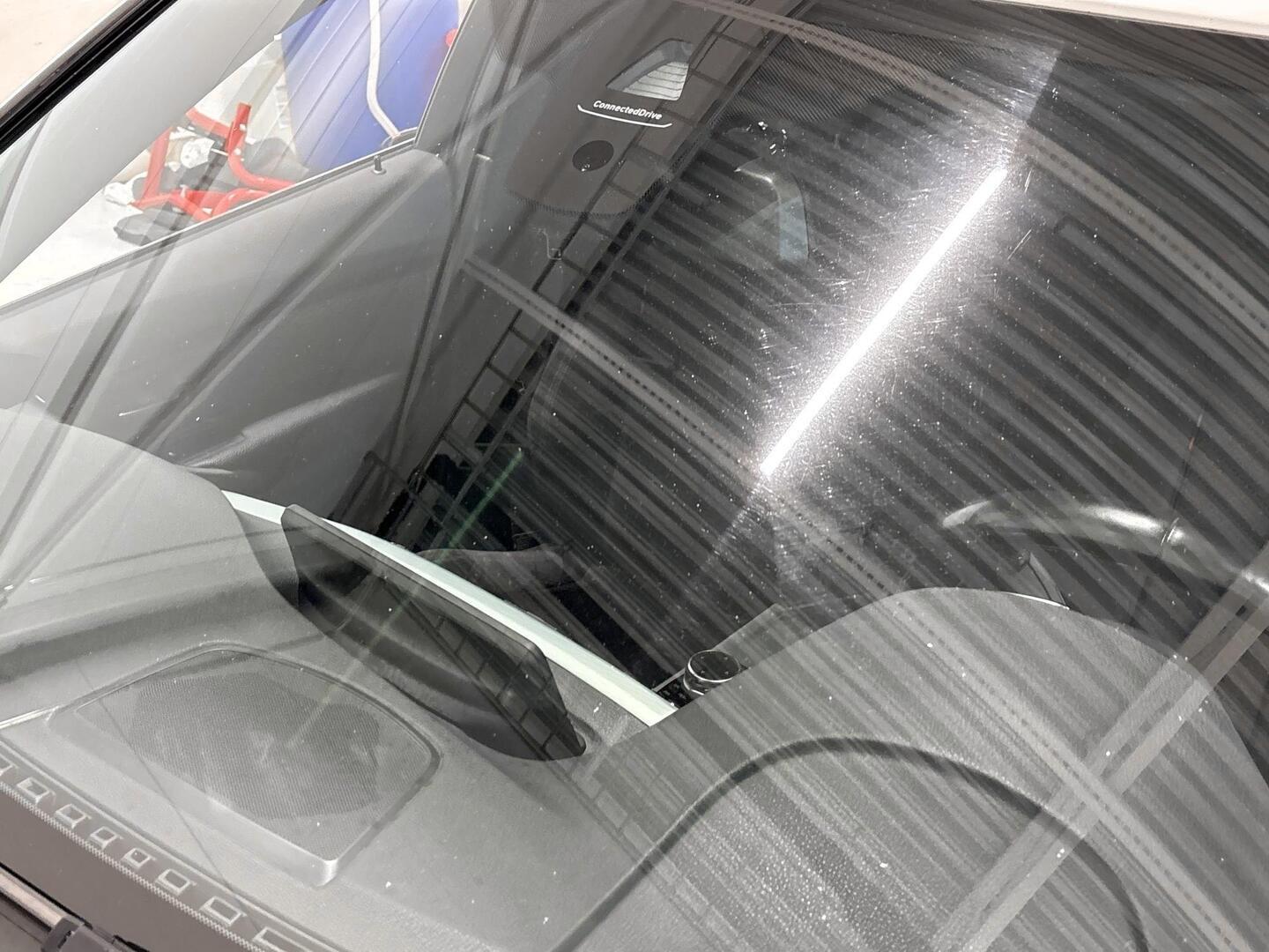 BMW 330 2016