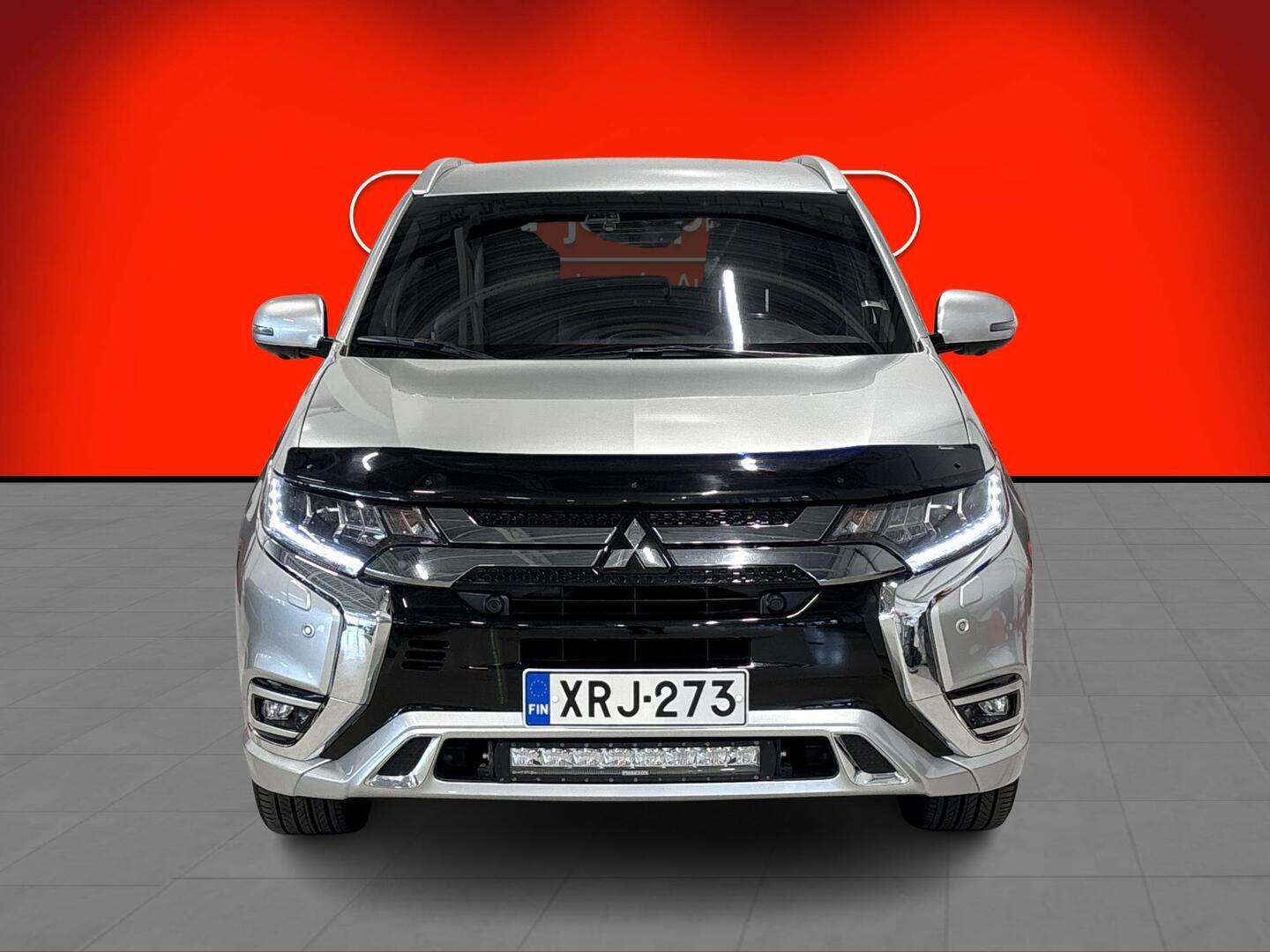 MITSUBISHI Outlander PHEV 2020