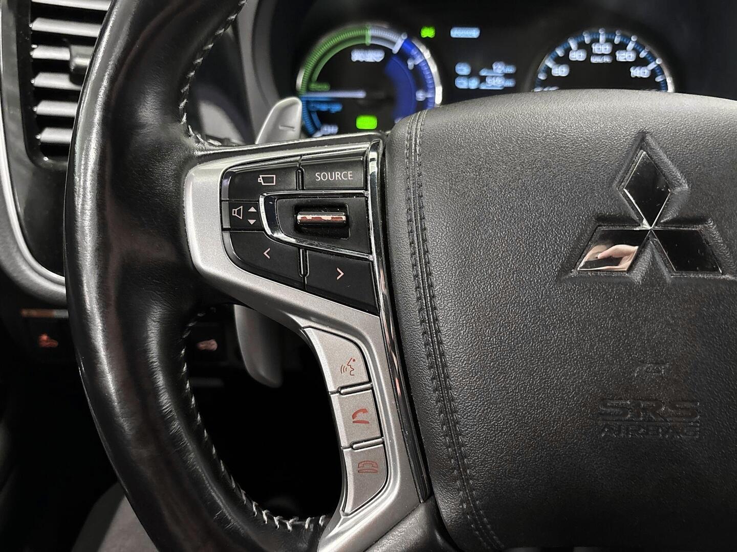 MITSUBISHI Outlander PHEV 2020