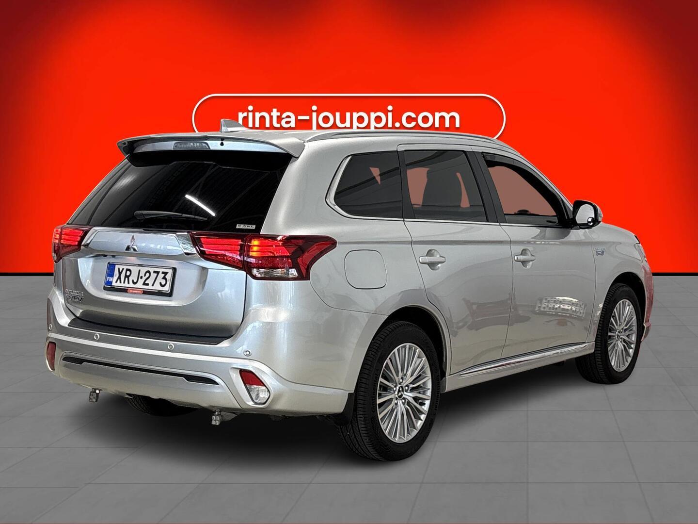 MITSUBISHI Outlander PHEV 2020