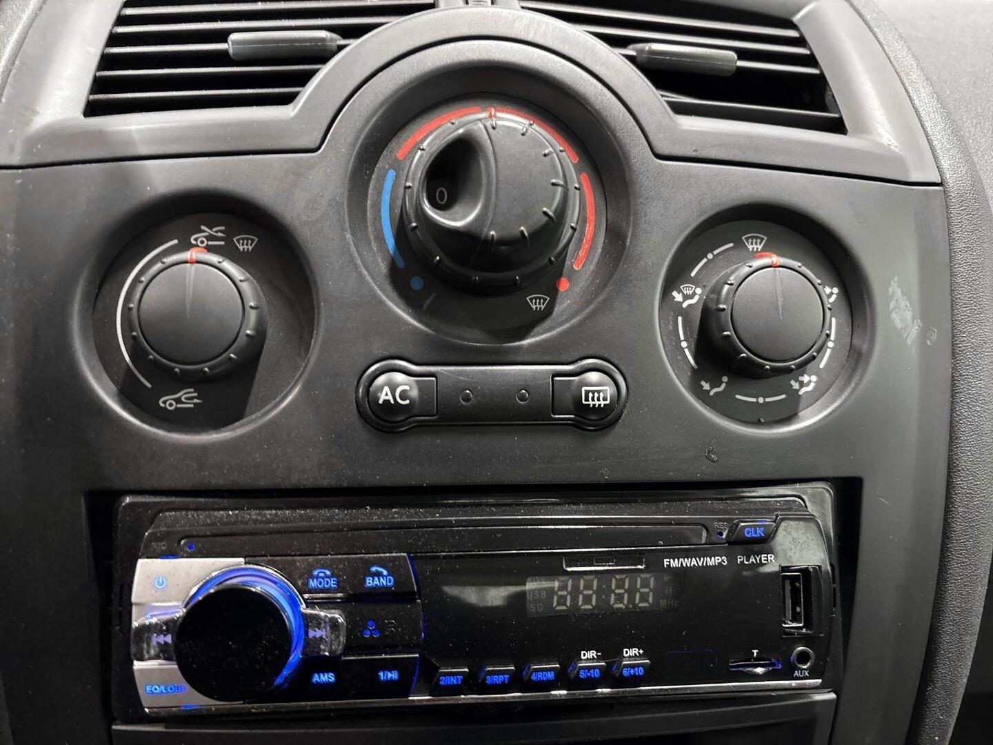 RENAULT Megane 2003