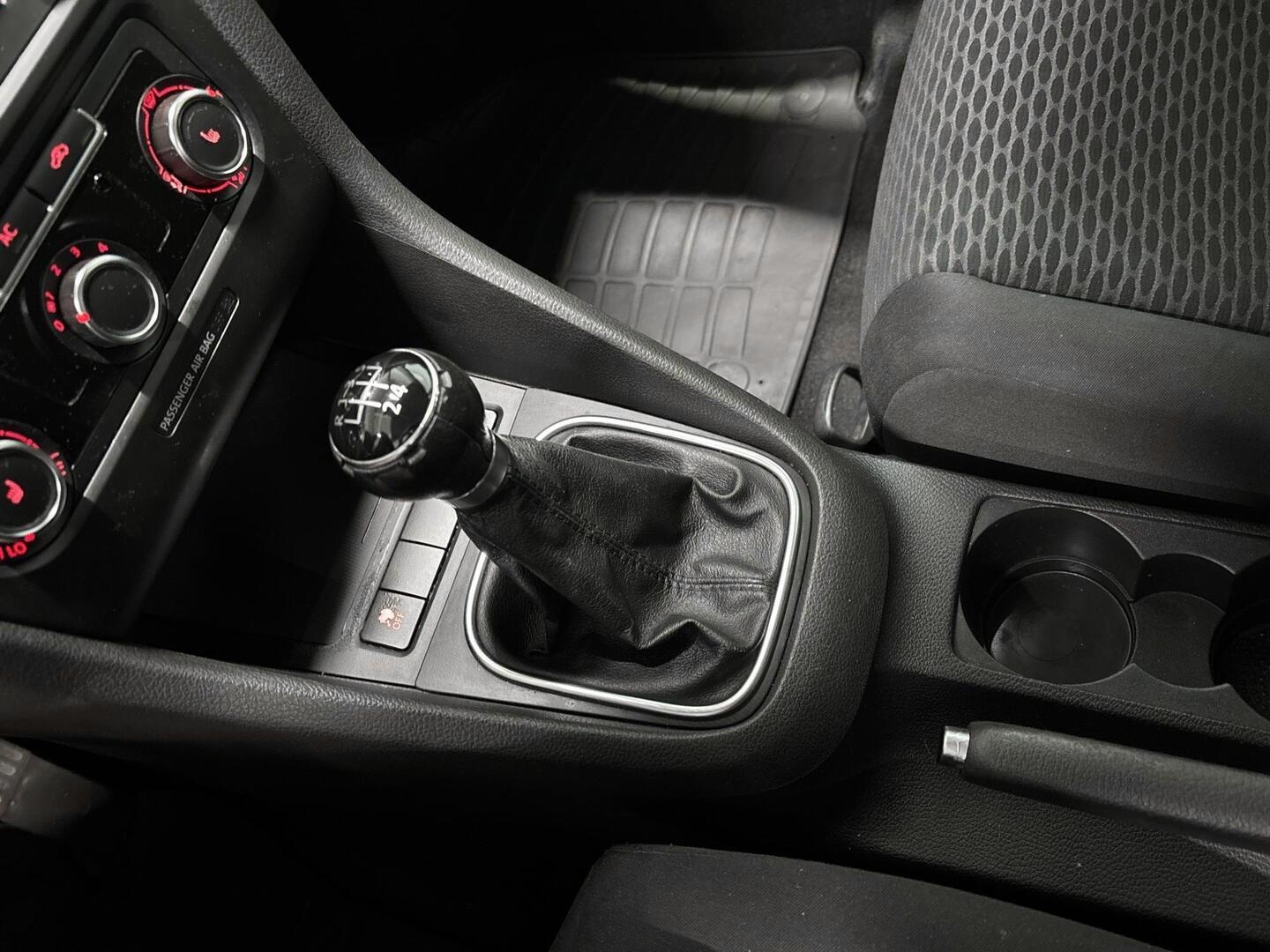 VOLKSWAGEN Golf 2011