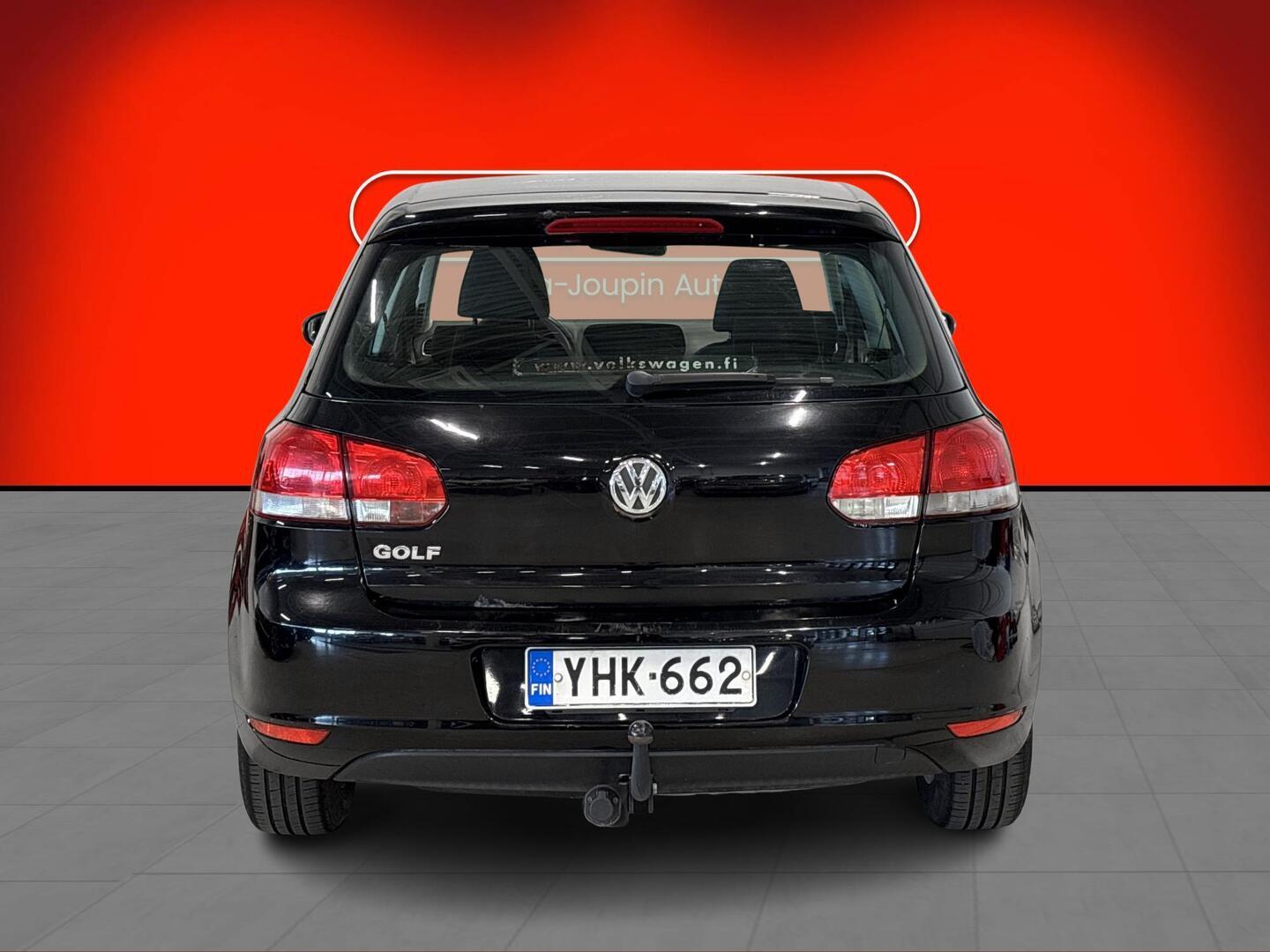 VOLKSWAGEN Golf 2011