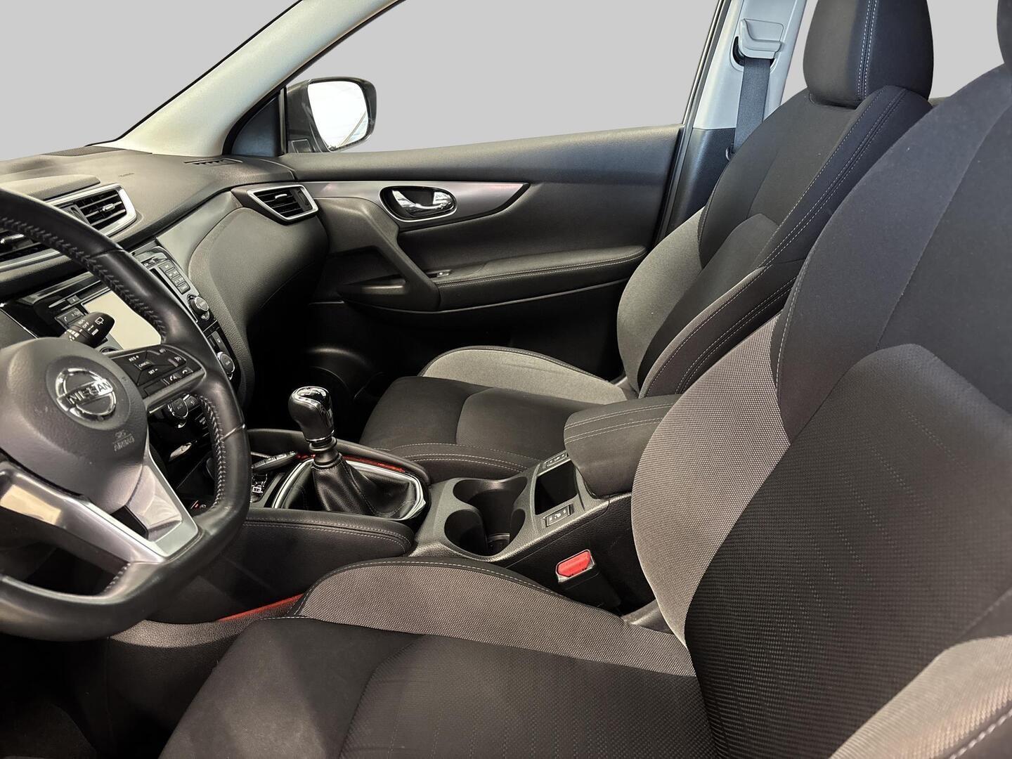 NISSAN Qashqai 2018