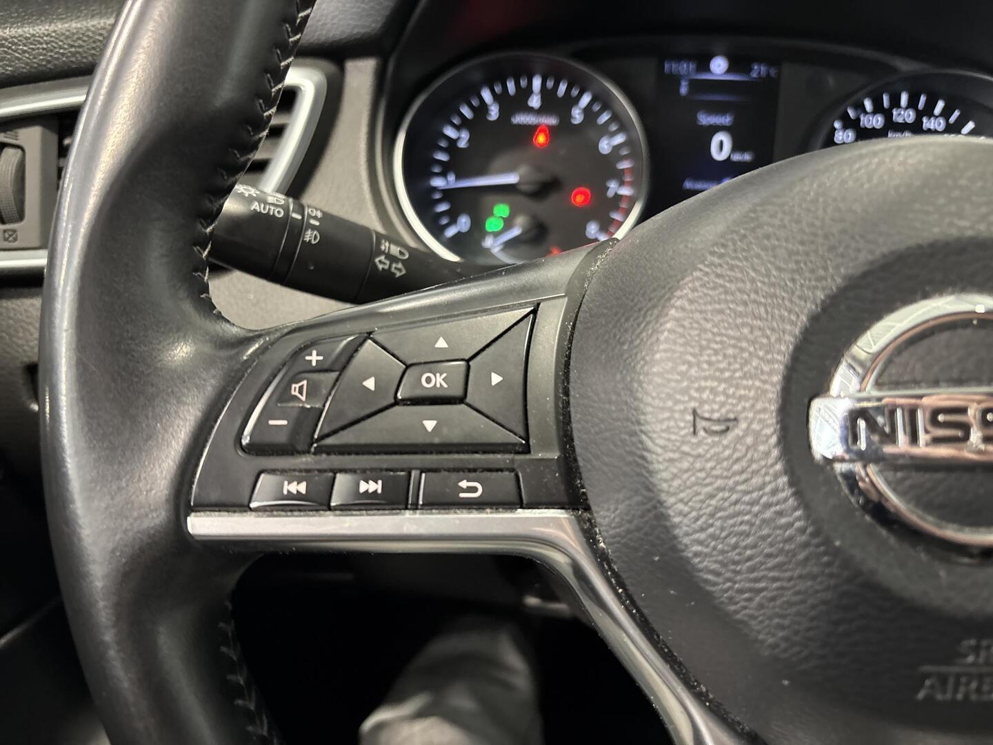 NISSAN Qashqai 2018