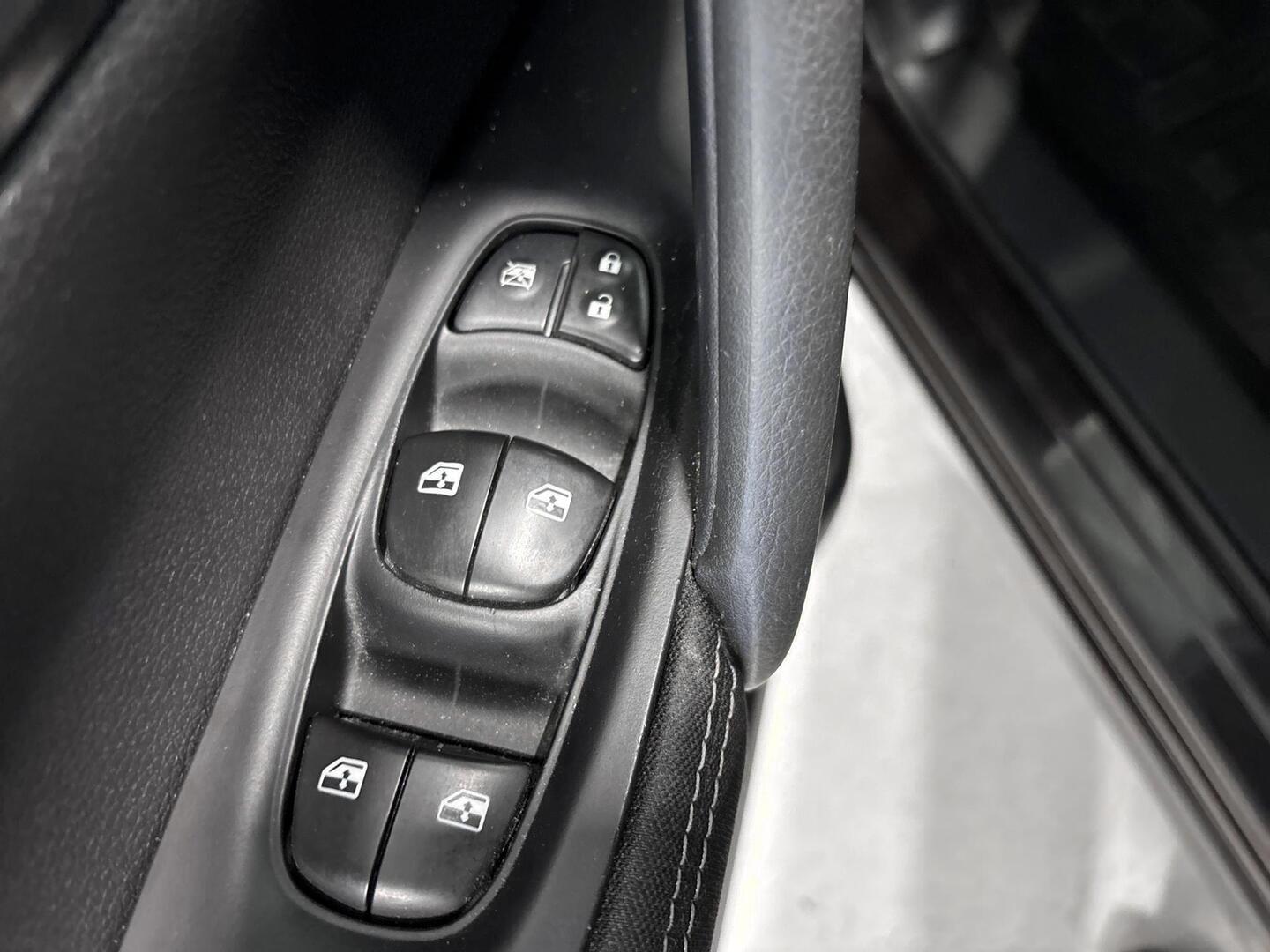 NISSAN Qashqai 2018