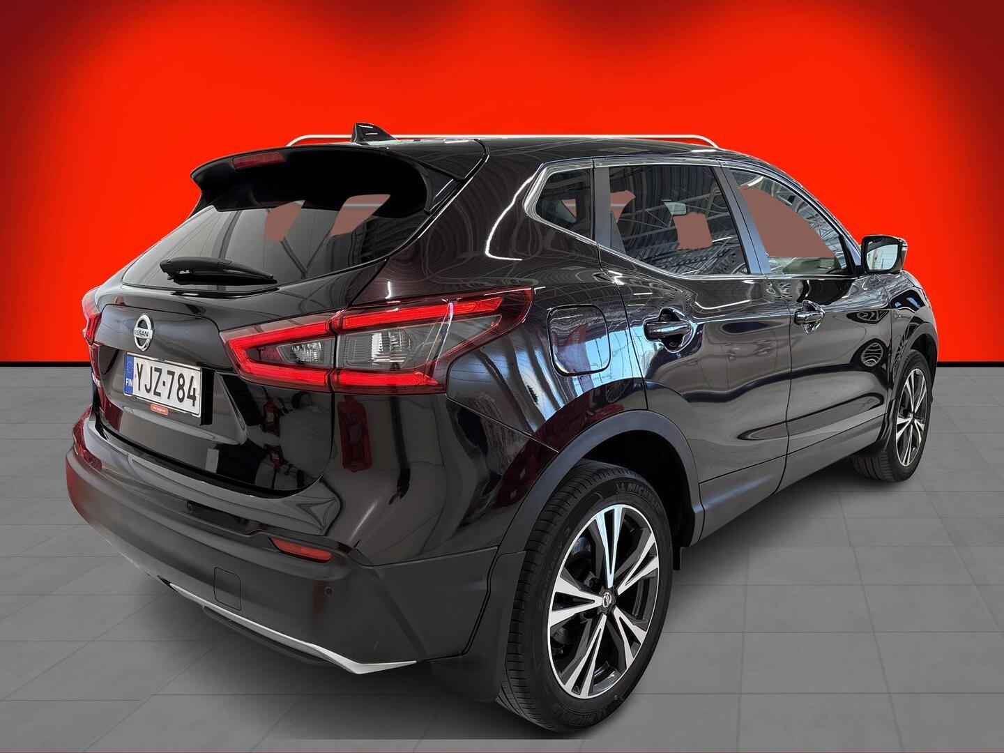NISSAN Qashqai 2018