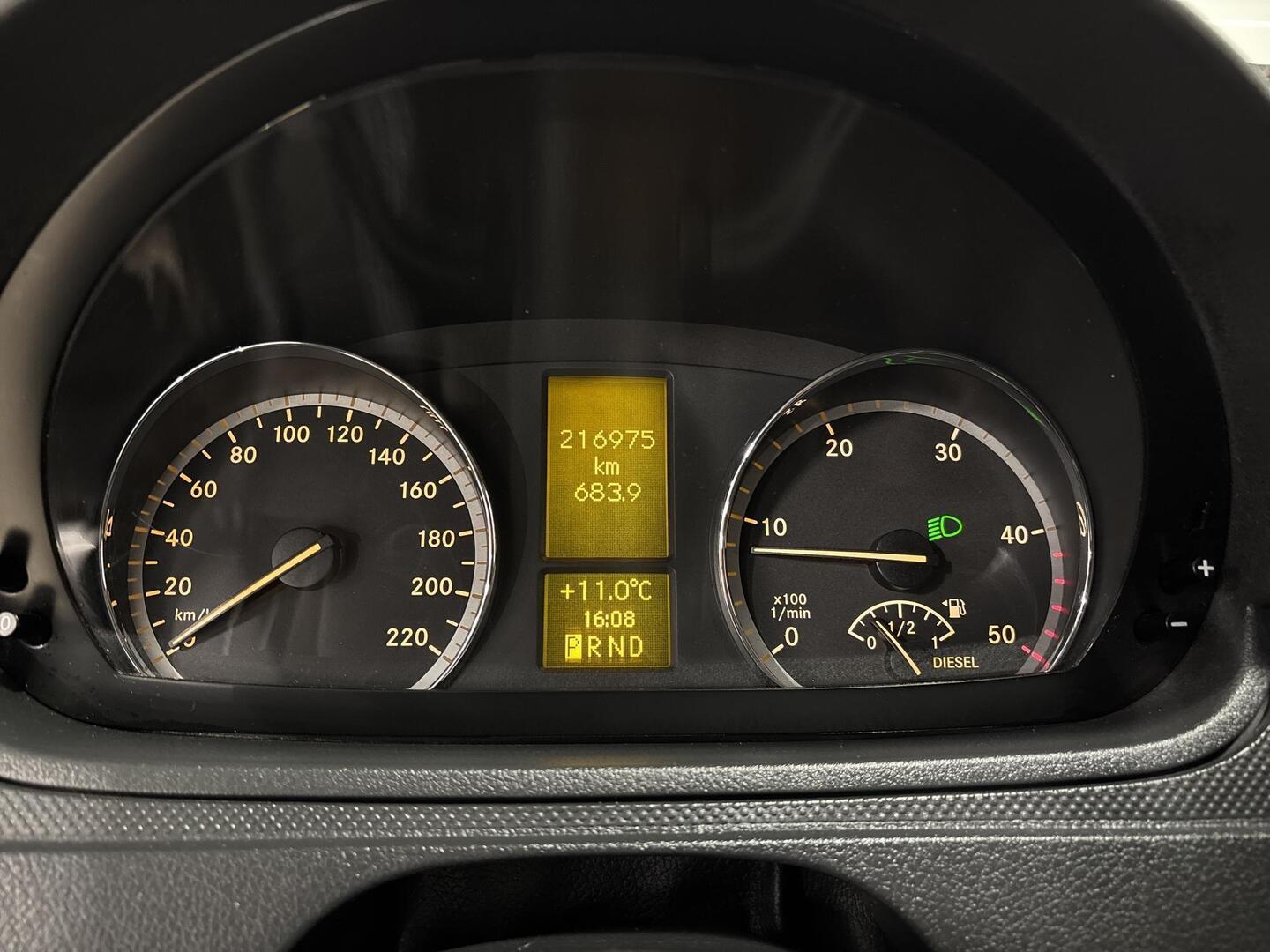 MERCEDES-BENZ Vito 2011