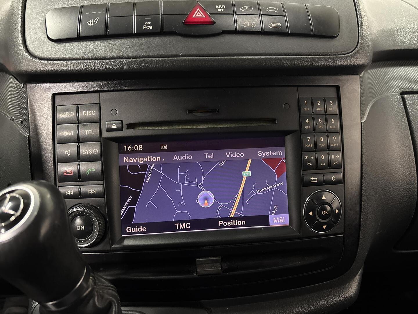 MERCEDES-BENZ Vito 2011