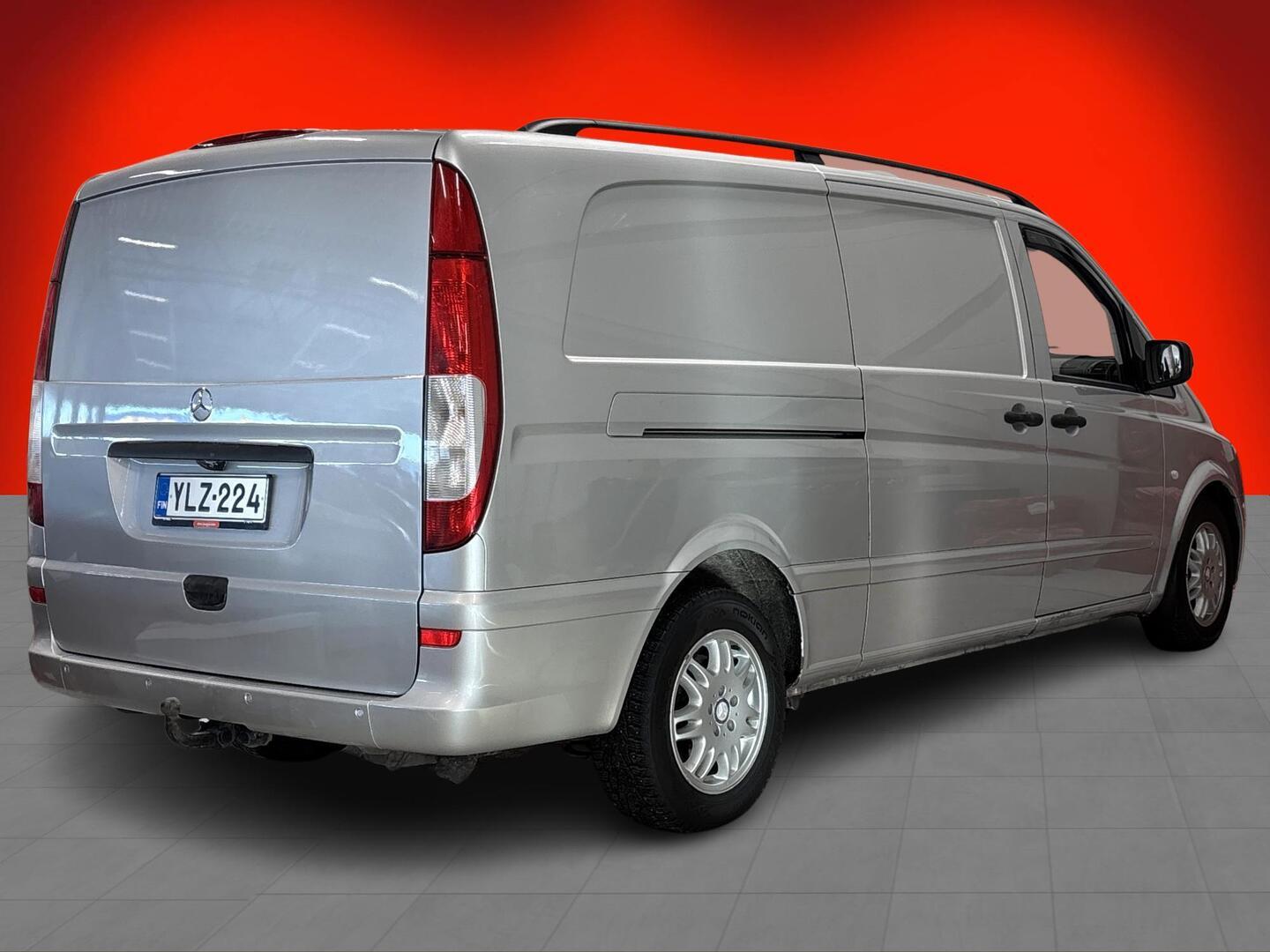 MERCEDES-BENZ Vito 2011