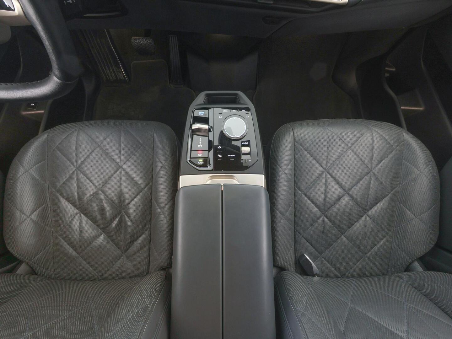 BMW IX 2022