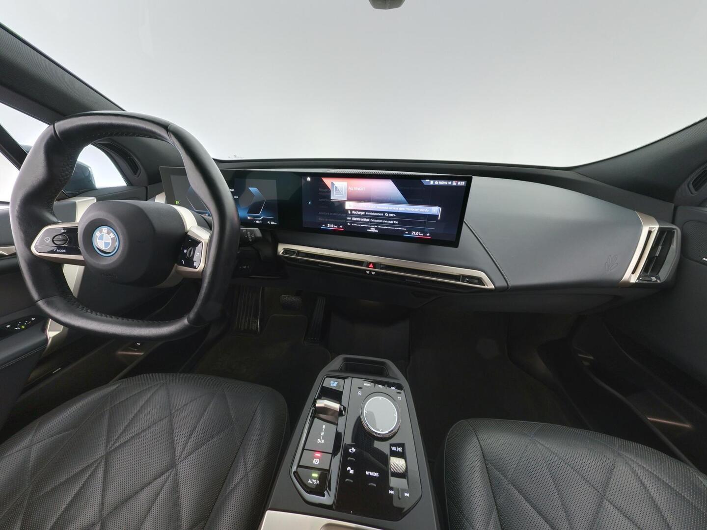 BMW IX 2022