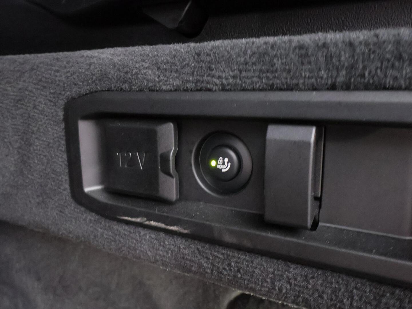 BMW I5 2025