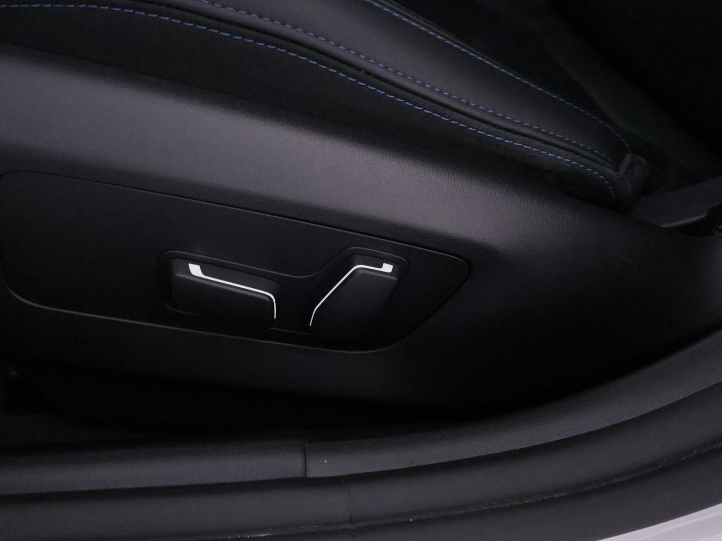 BMW I5 2025