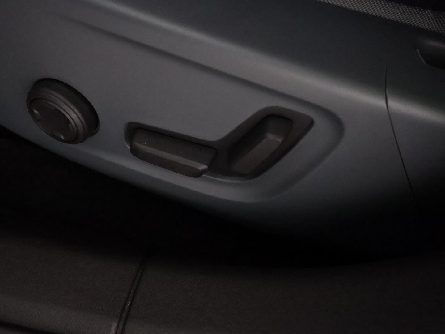 POLESTAR 2 2023