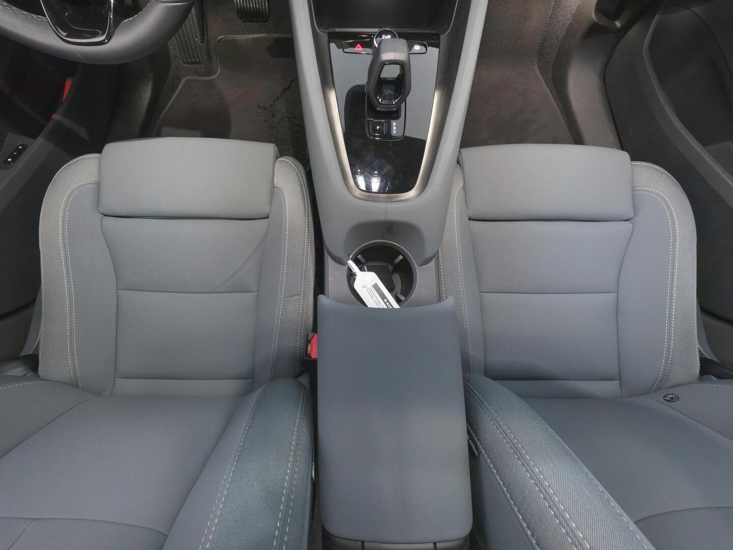POLESTAR 2 2023