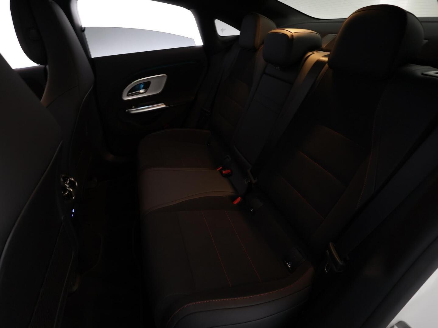 MERCEDES-BENZ CLA 2026