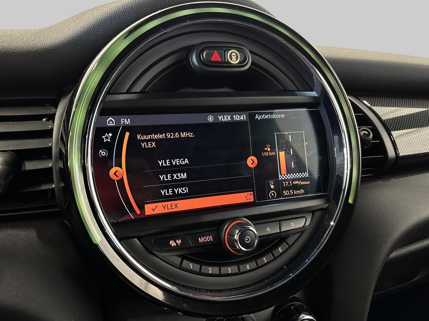 MINI Hatchback 2021