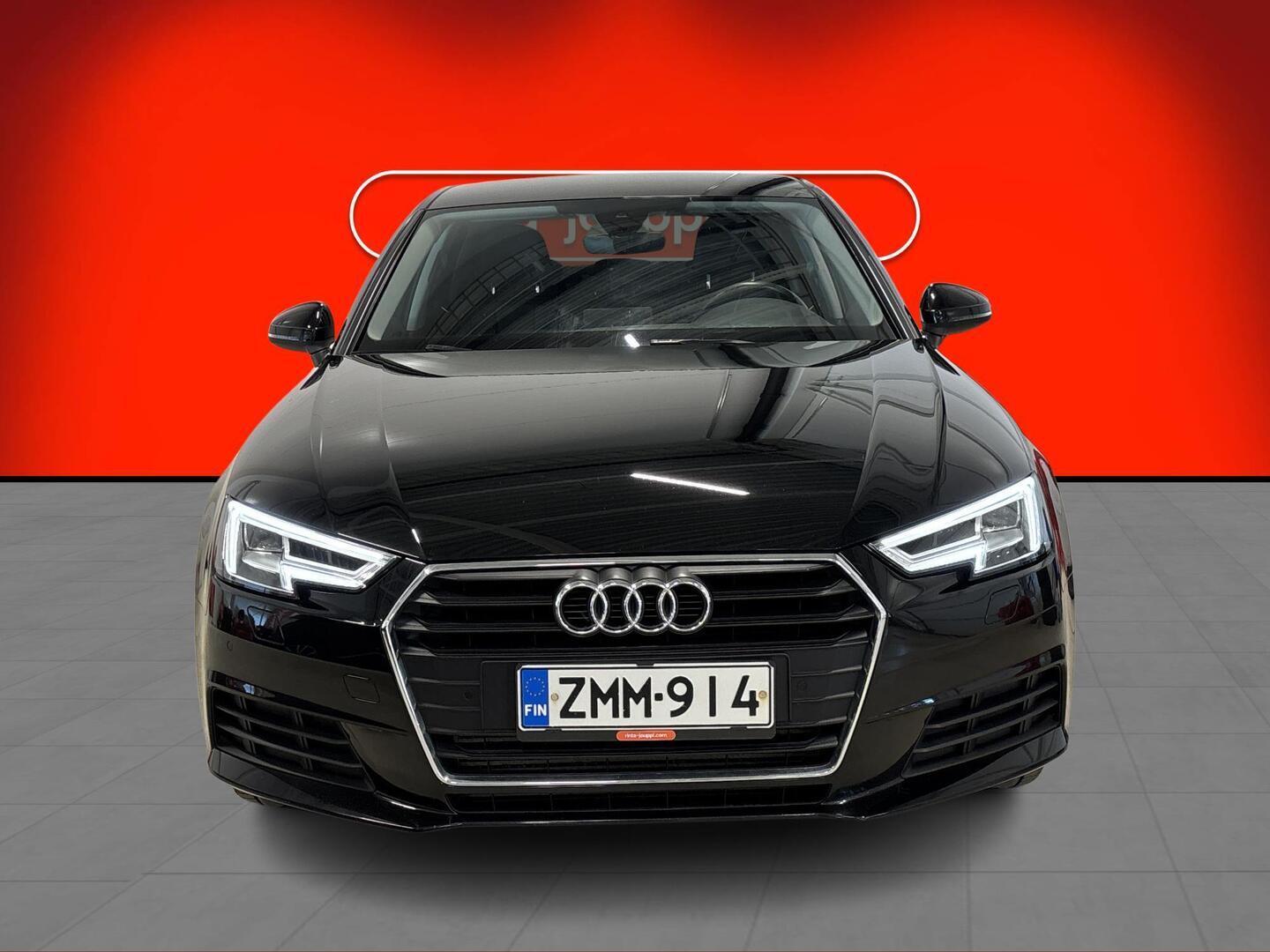 AUDI A4 2019