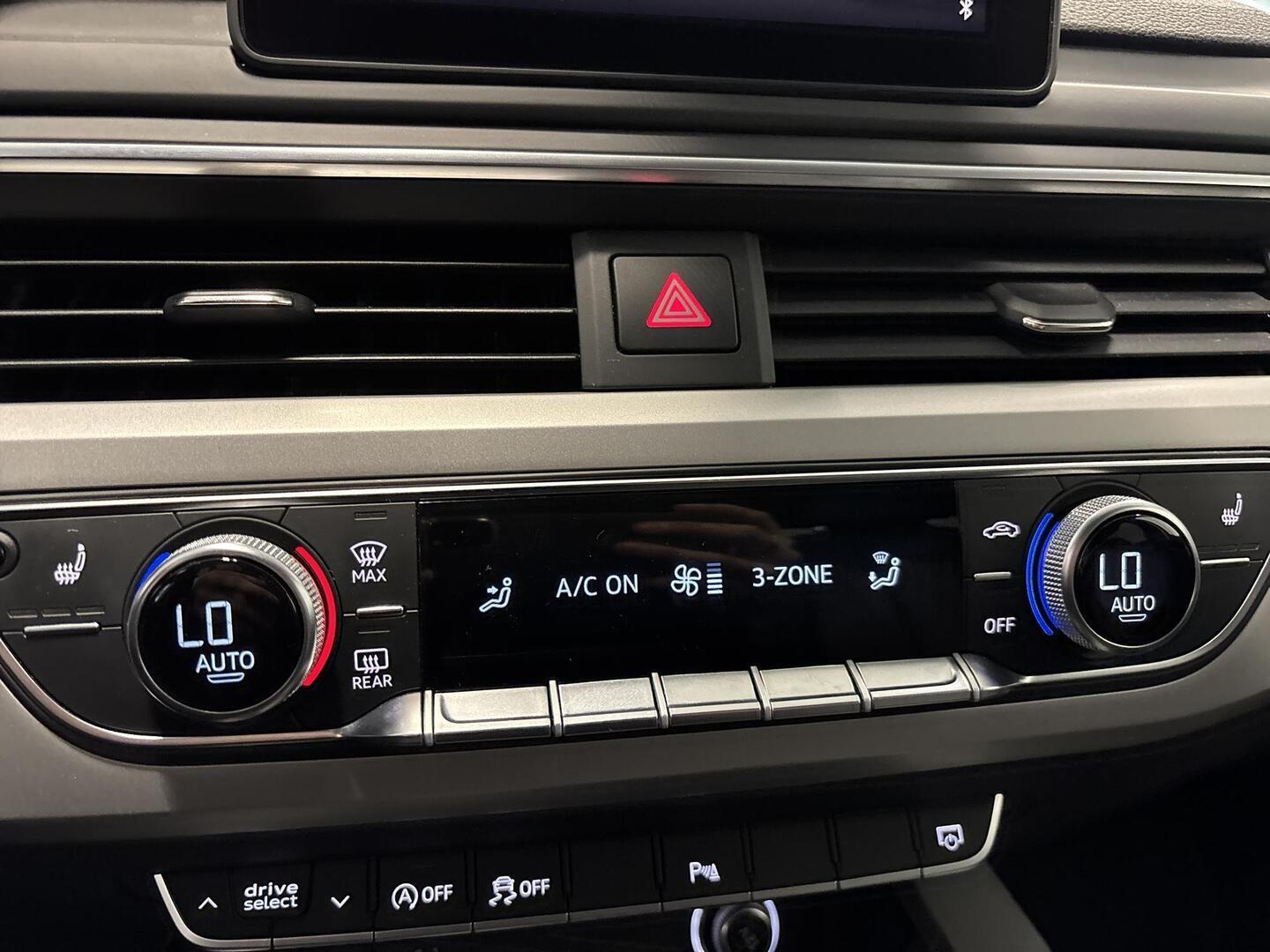 AUDI A4 2019