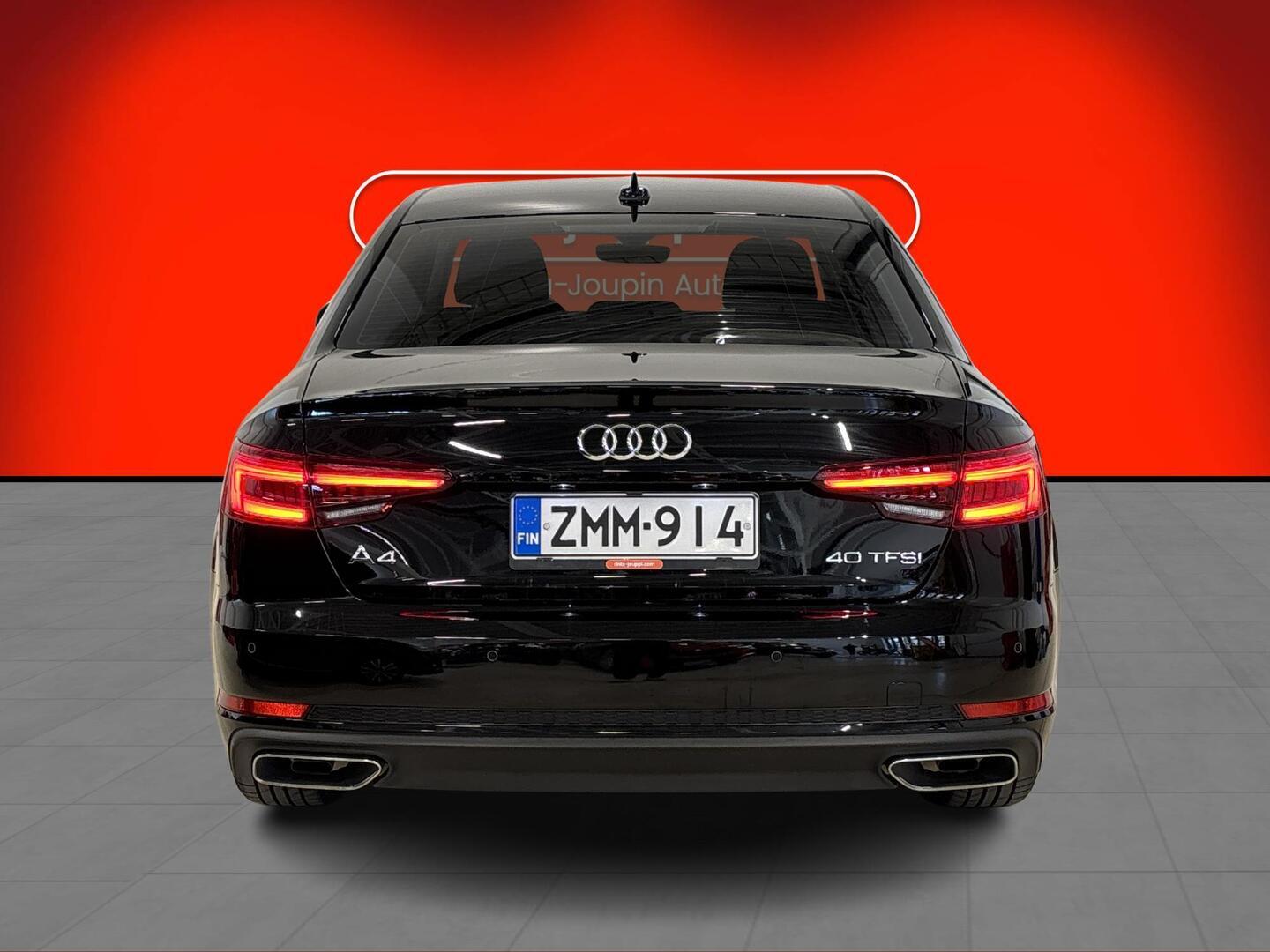 AUDI A4 2019