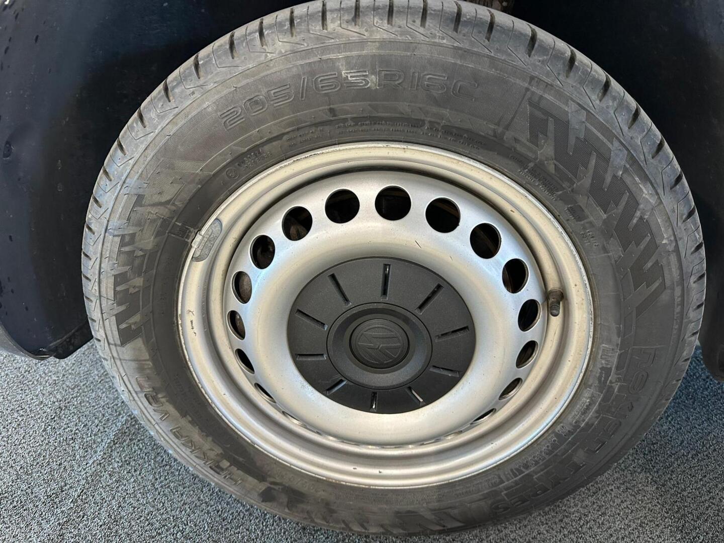 VOLKSWAGEN Transporter 2022
