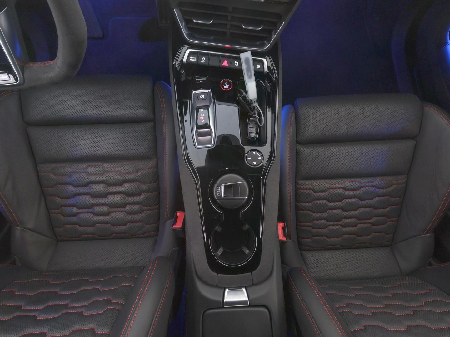 AUDI E-TRON GT RS 2022