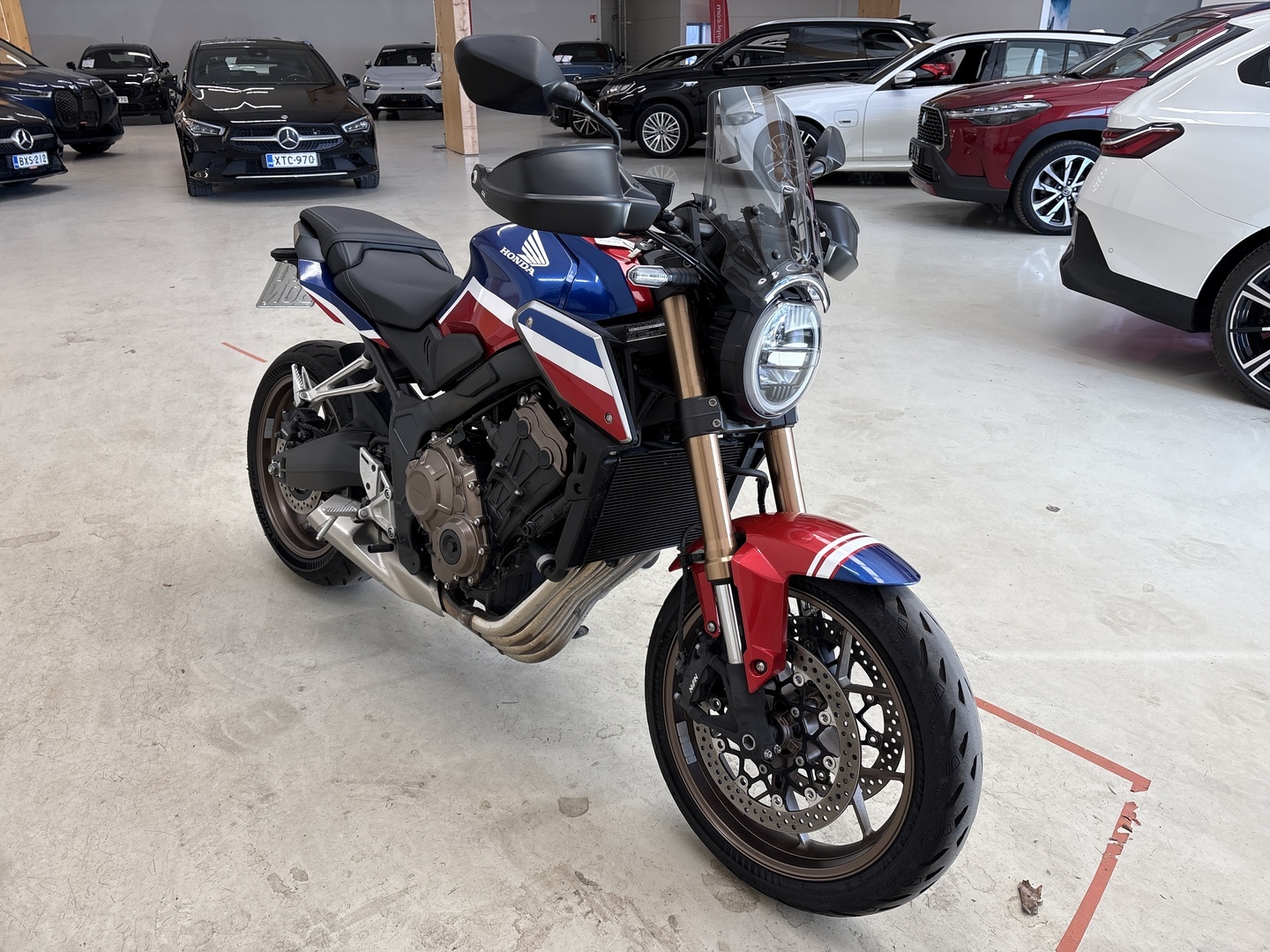 HONDA CB 2021