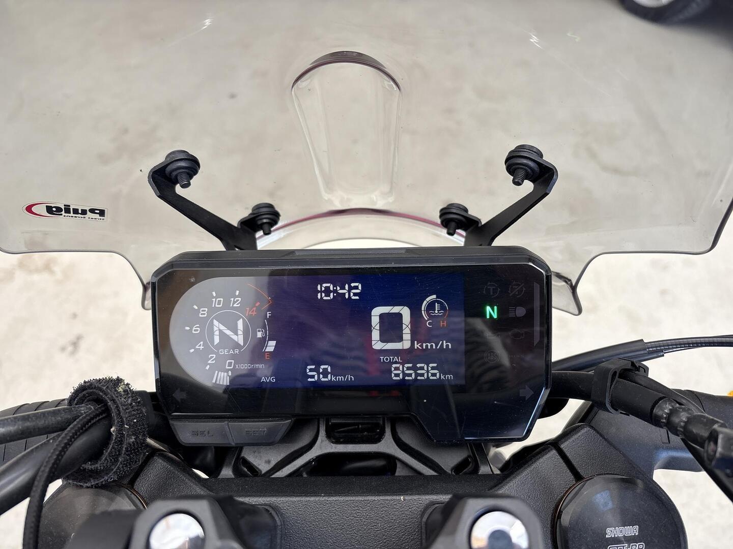 HONDA CB 2021