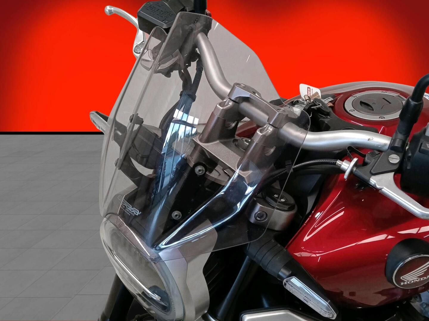 HONDA CB 2018