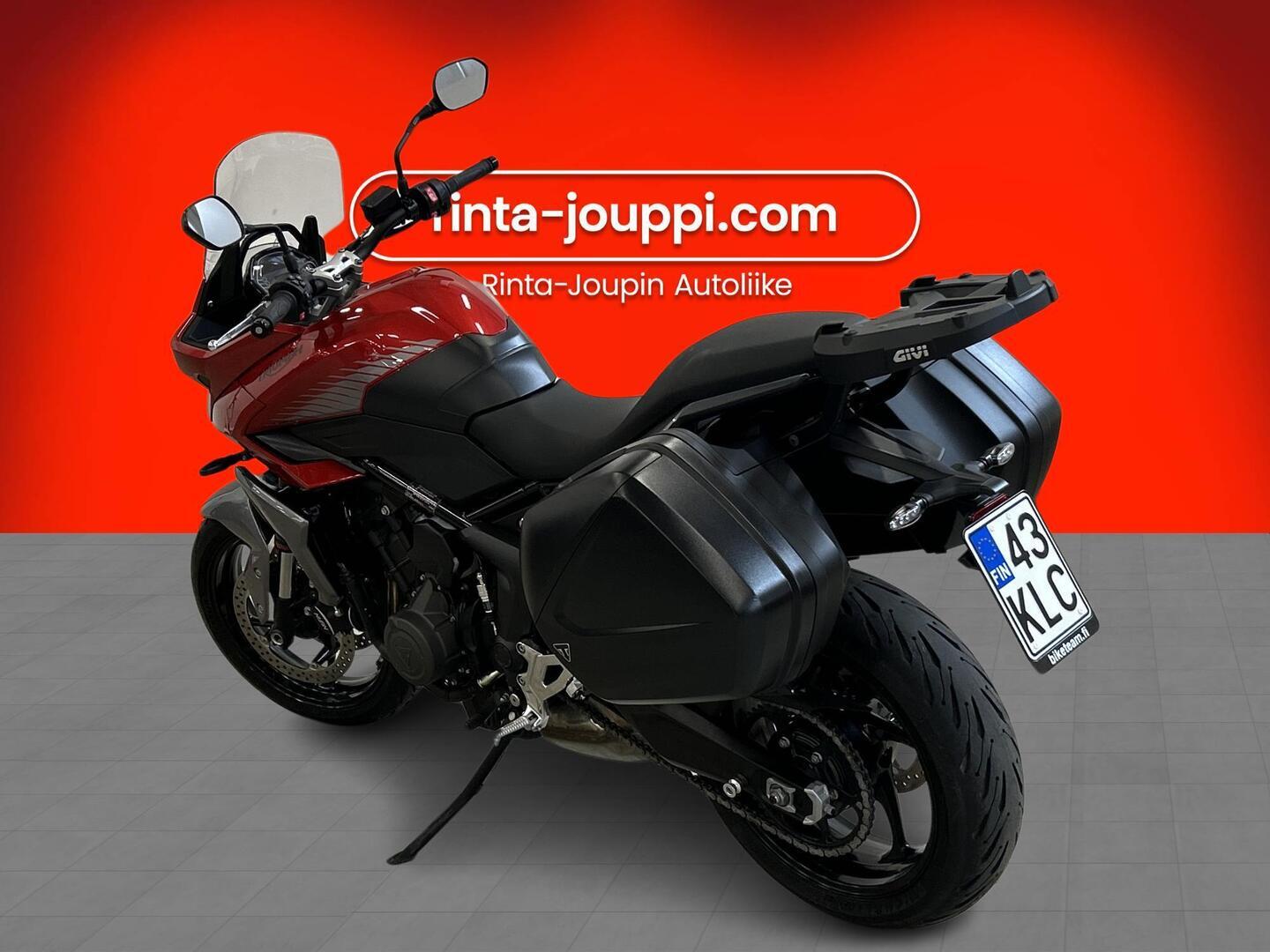 TRIUMPH TIGER 2025