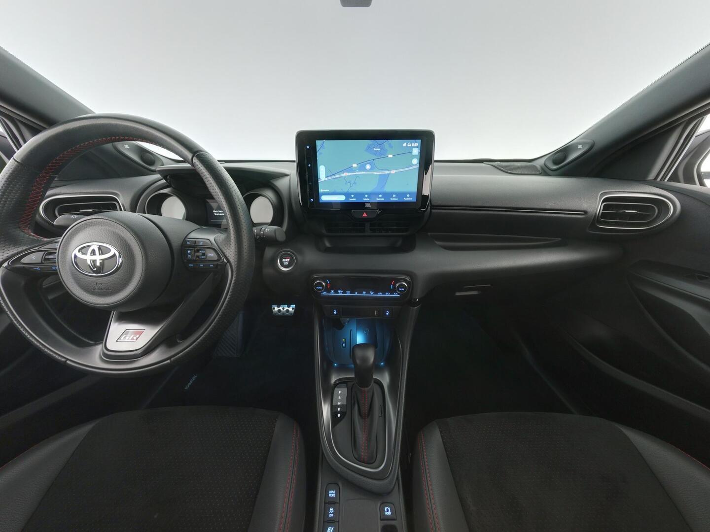 TOYOTA YARIS 2022