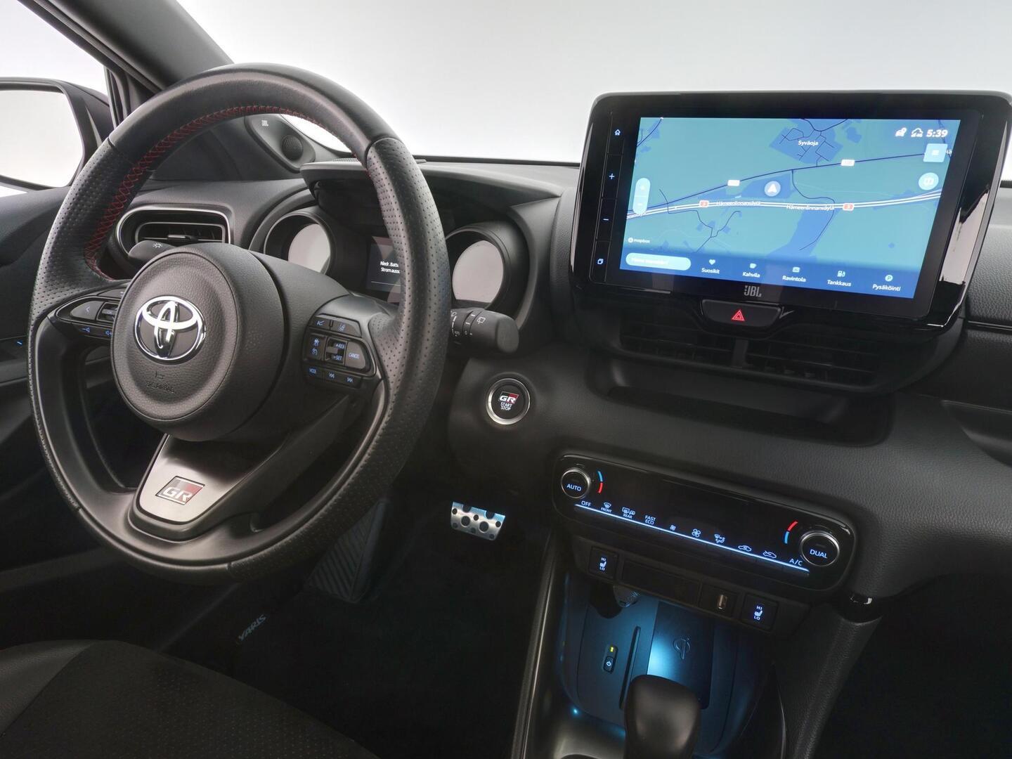 TOYOTA YARIS 2022