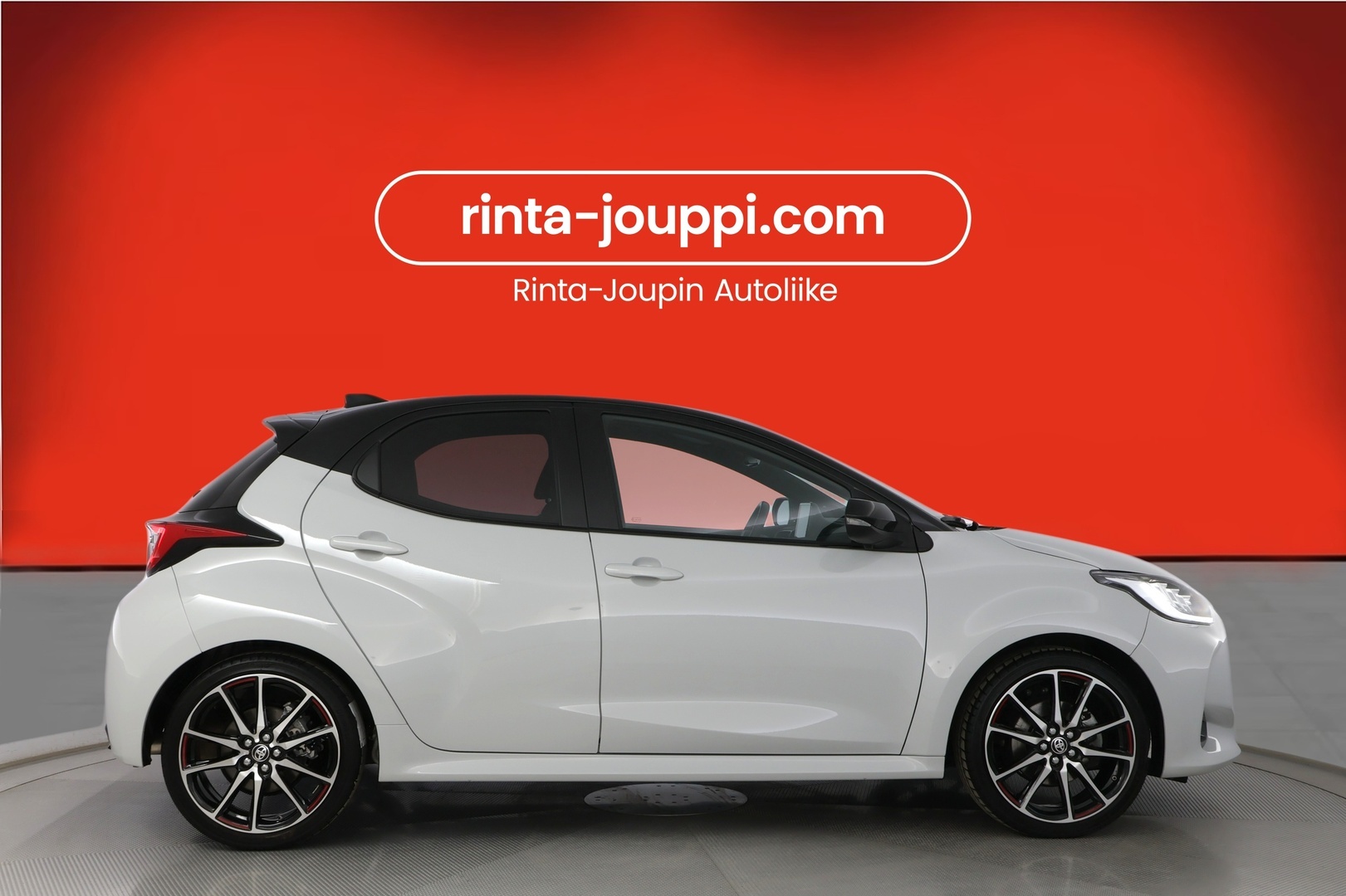 TOYOTA YARIS 2022