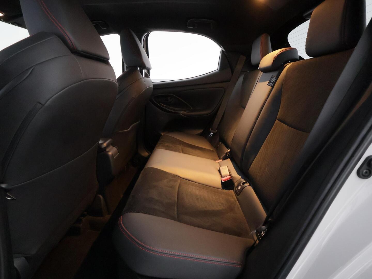 TOYOTA YARIS 2022