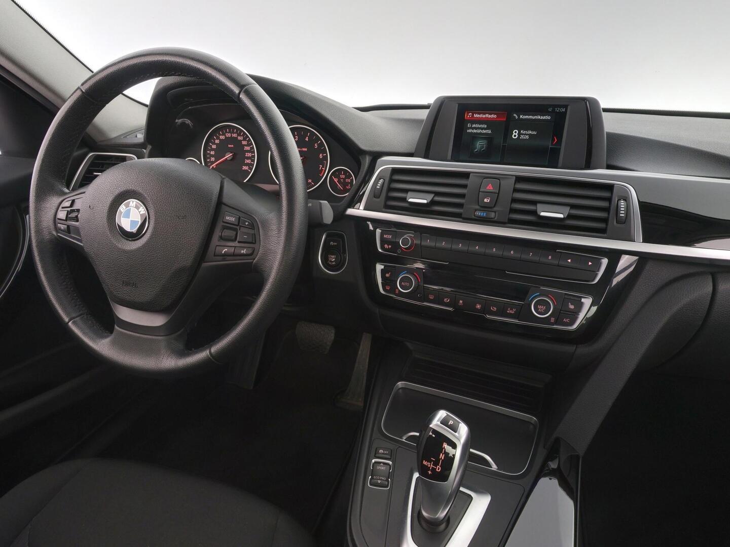 BMW 320 2018